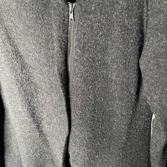 Eileen Fisher 100% Merino Wool Asymmetric Zip Jacket - Charcoal - Picture 6 of 10